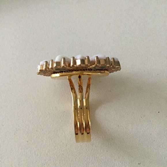 Daisy Ring🌼Flower Ring - Picture 4 of 8